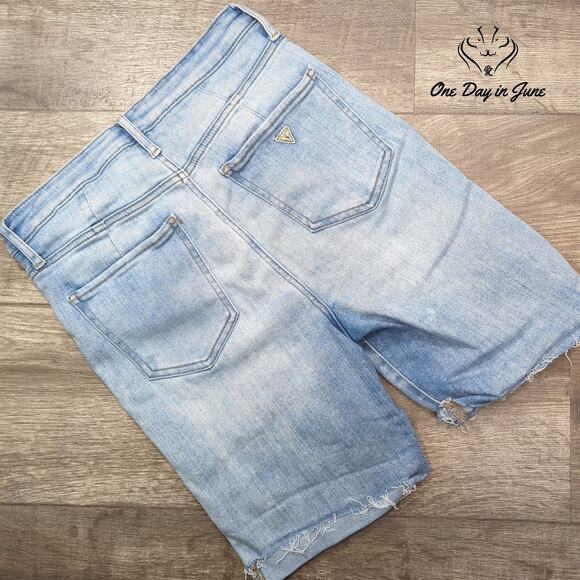 Guess Denim Shorts Size 28 (6) - Picture 7 of 7